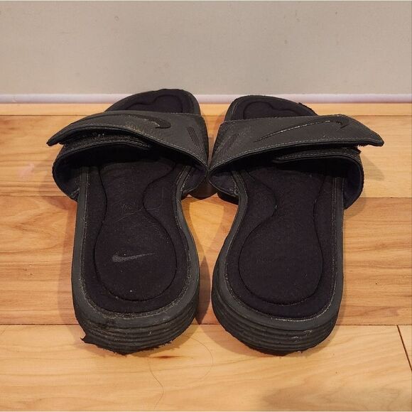 Nike memory foam slides size 7 - Picture 3 of 4